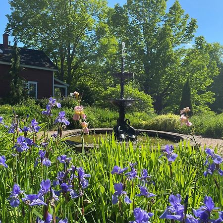 Blomidon Inn Wolfville Eksteriør bilde