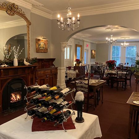 Blomidon Inn Wolfville Eksteriør bilde