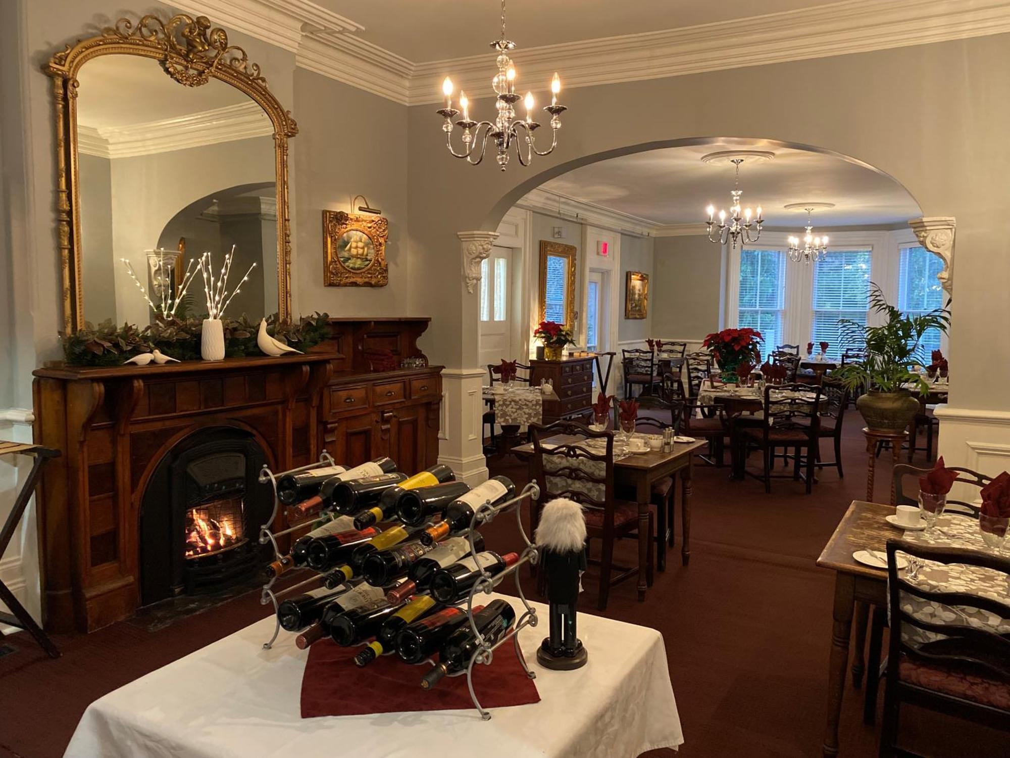 Blomidon Inn Wolfville Eksteriør bilde